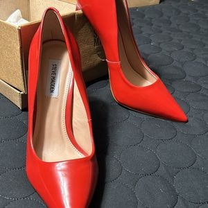 Steve Madden Pumps